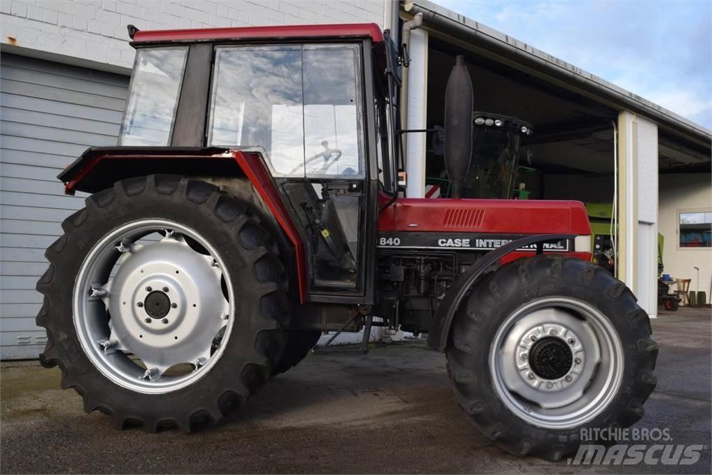 Case IH 840 Tratores Agrícolas usados