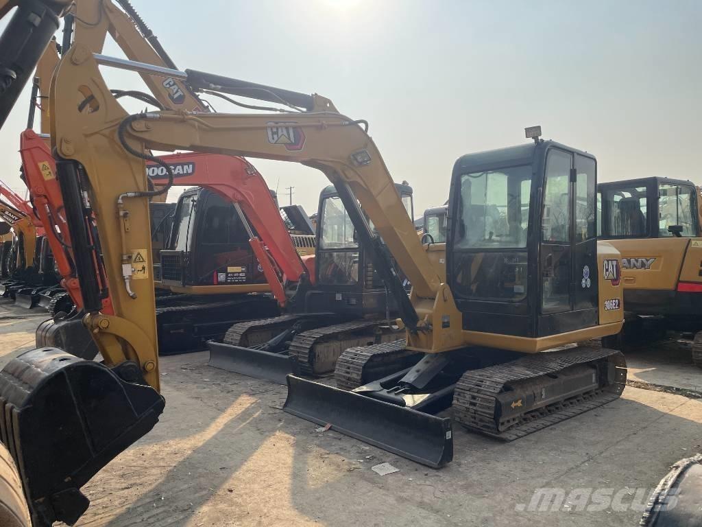 CAT 306E2 Miniescavadeiras