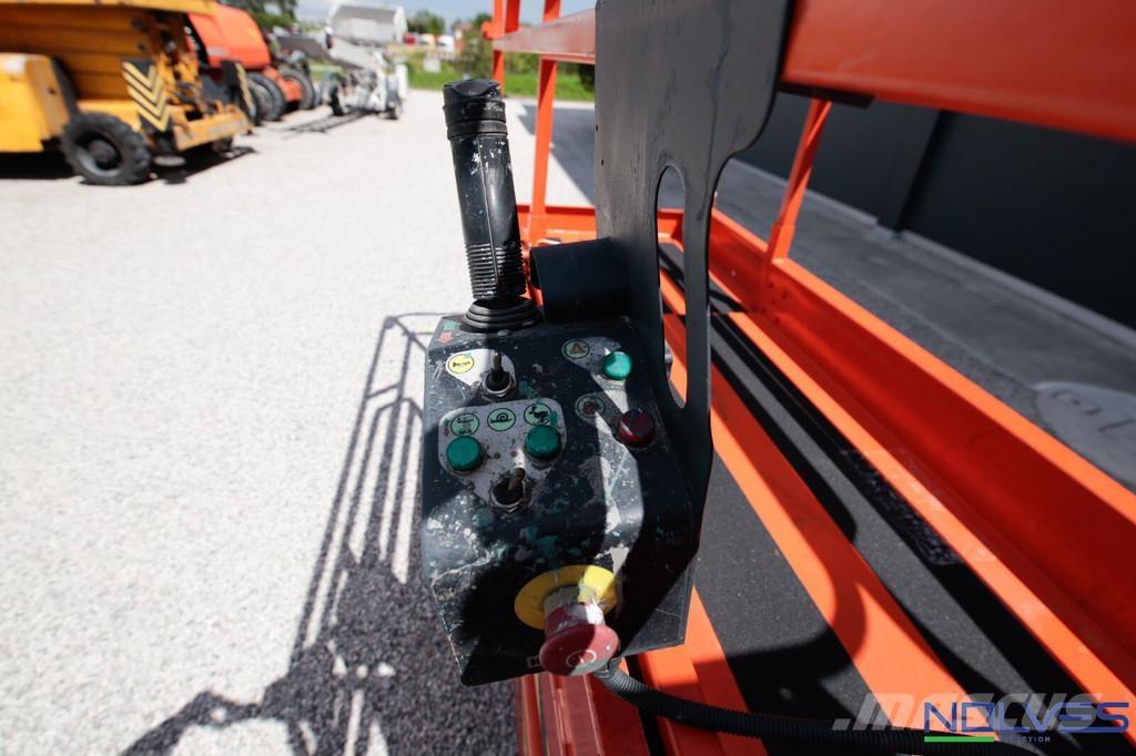 Haulotte COMPACT8 Elevadores de tesoura