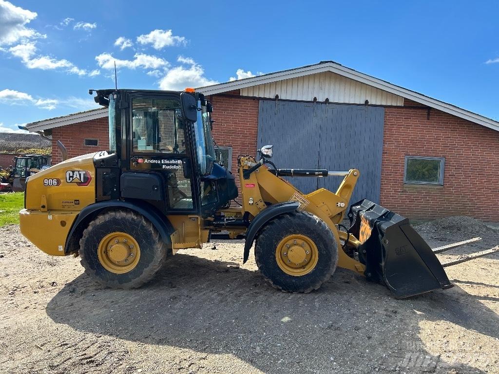 CAT 906 Carregadeiras de rodas