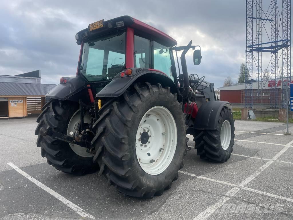 Valtra T 131 Tratores Agrícolas usados