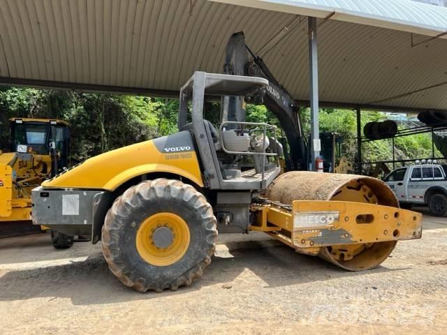 Volvo sd105DX Compactadores para terra