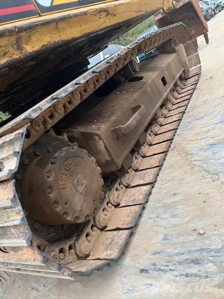 CAT 313 D Escavadeiras de esteiras