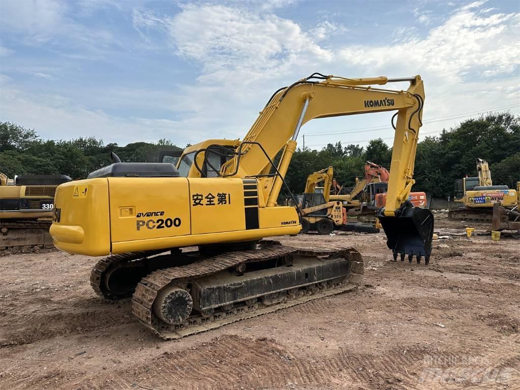 Komatsu PC 200 Escavadeiras de esteiras