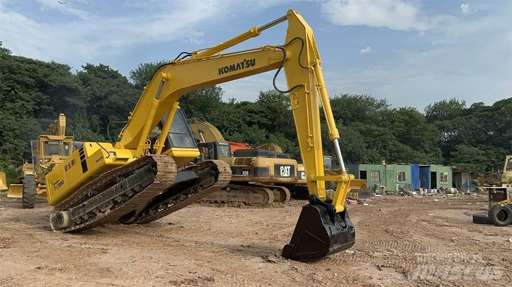 Komatsu PC 200 Escavadeiras de esteiras