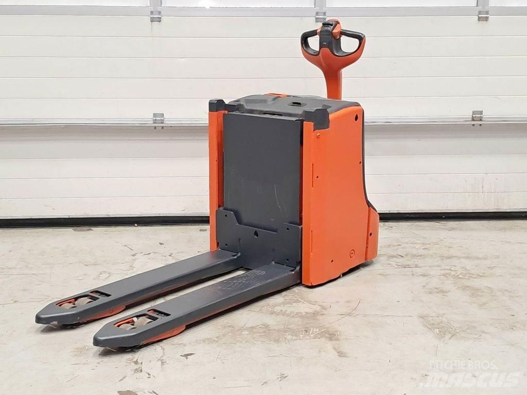 Linde T16L Movimentadores manuais de palettes