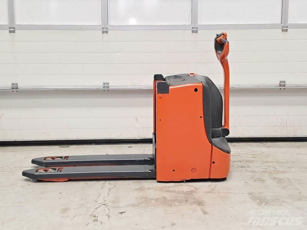 Linde T16L Movimentadores manuais de palettes