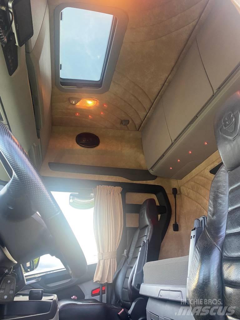 Scania S 730 Cavalos Mecânicos