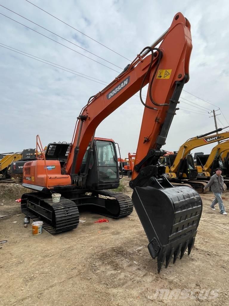 Doosan dx150 Escavadeiras de esteiras