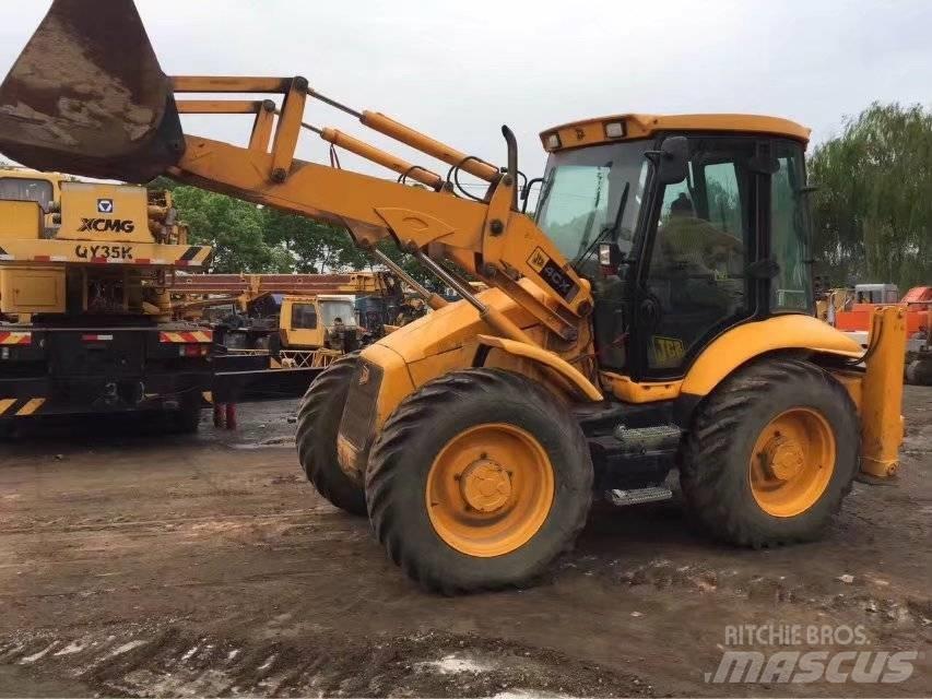 JCB 4cx Retroescavadeiras