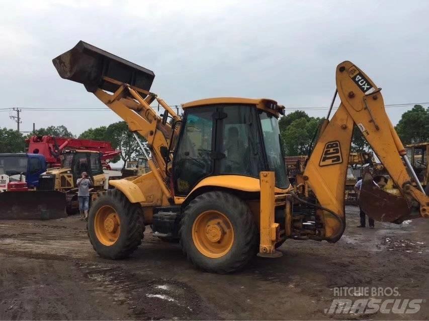 JCB 4cx Retroescavadeiras