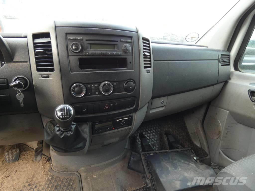 Volkswagen Crafter Camiões estrado/caixa aberta