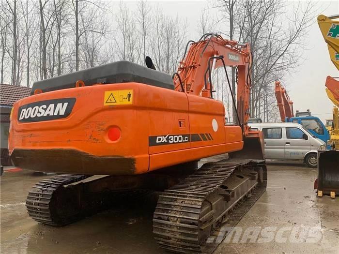 Doosan dx300 Escavadeiras de esteiras