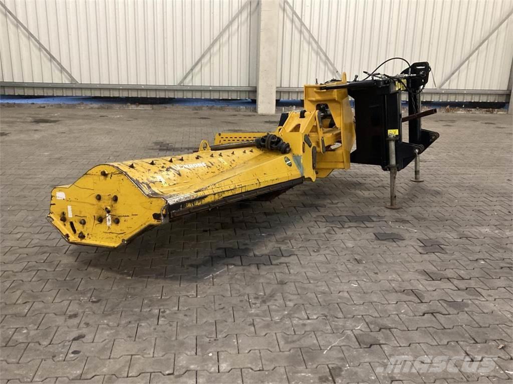 Müthing MU-M/S 180 Gadanheiras e cortadores de folhas para pastos