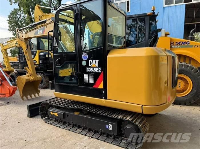 CAT 305.5 Miniescavadeiras