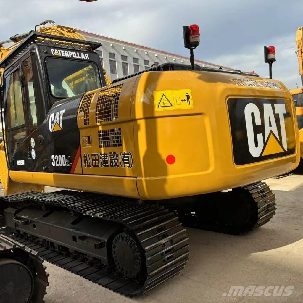 CAT 320D Escavadeiras de esteiras