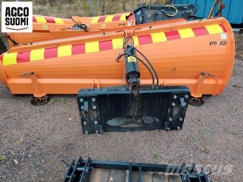 FMG ALUEAURA AA330 Lâminas de neve e arados