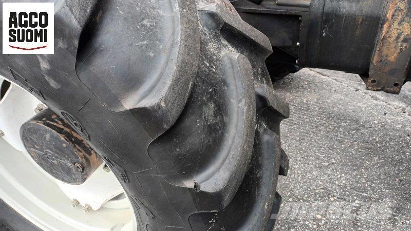 Valmet 8550 MEGA Tratores Agrícolas usados