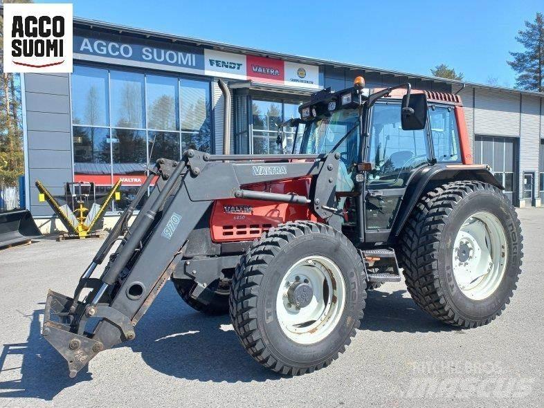 Valtra 6850 H Tratores Agrícolas usados