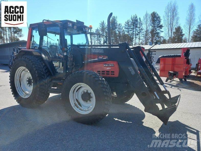 Valtra 6850 H Tratores Agrícolas usados