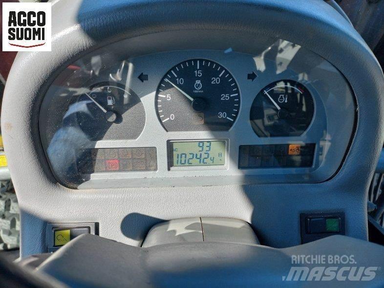 Valtra 6850 H Tratores Agrícolas usados