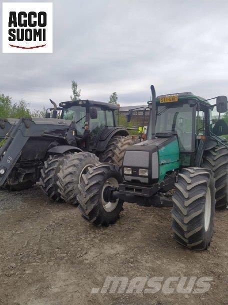 Valtra 900 Tratores Agrícolas usados