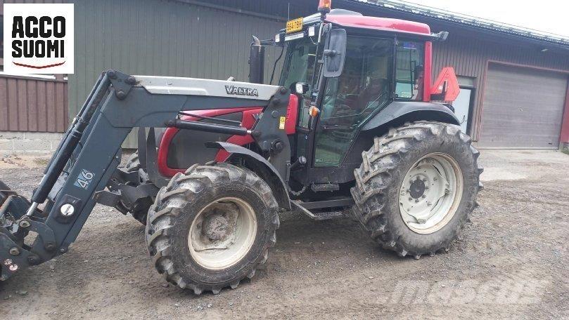 Valtra A93 Tratores Agrícolas usados