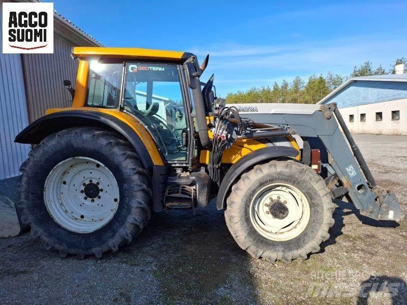 Valtra N122D Tratores Agrícolas usados