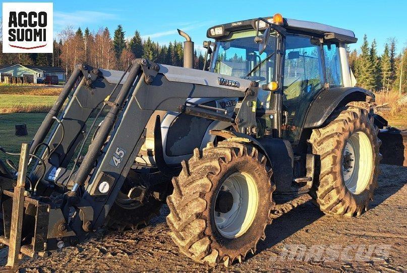 Valtra N92 Tratores Agrícolas usados