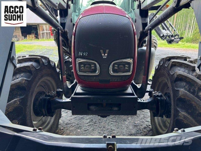 Valtra N92 Tratores Agrícolas usados