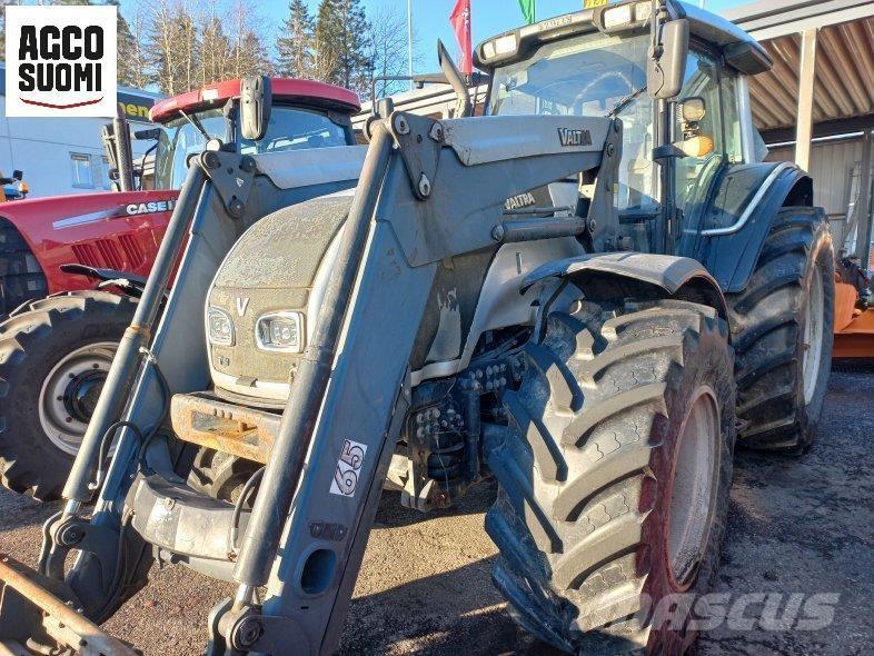 Valtra T151 HT Tratores Agrícolas usados