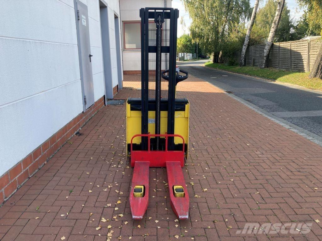Hyster S 1.0E Empilhador para operador externo
