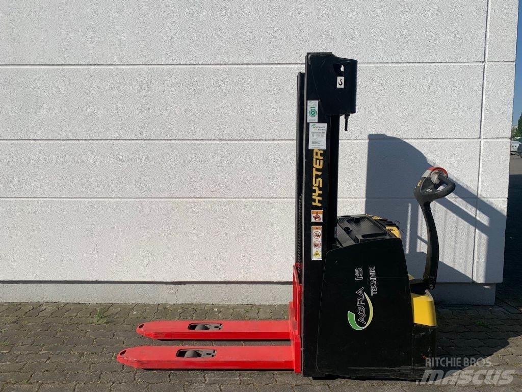 Hyster S 1.2 IL Empilhador para operador externo