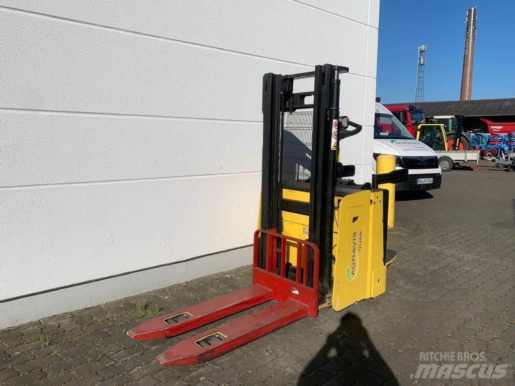 Hyster S 1.5S IL Empilhador para operador externo