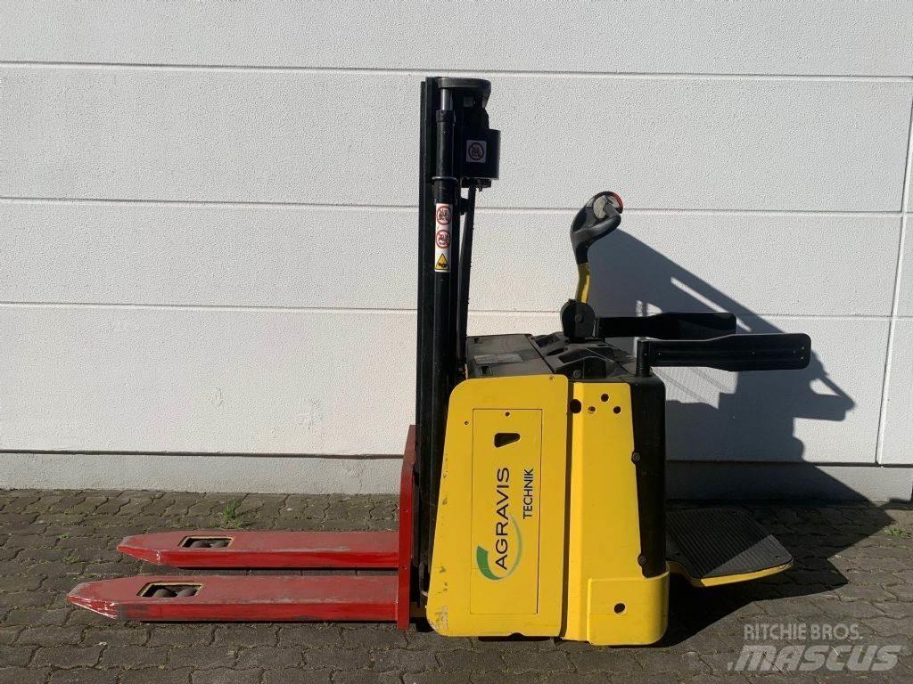 Hyster S 1.5S IL Empilhador para operador externo
