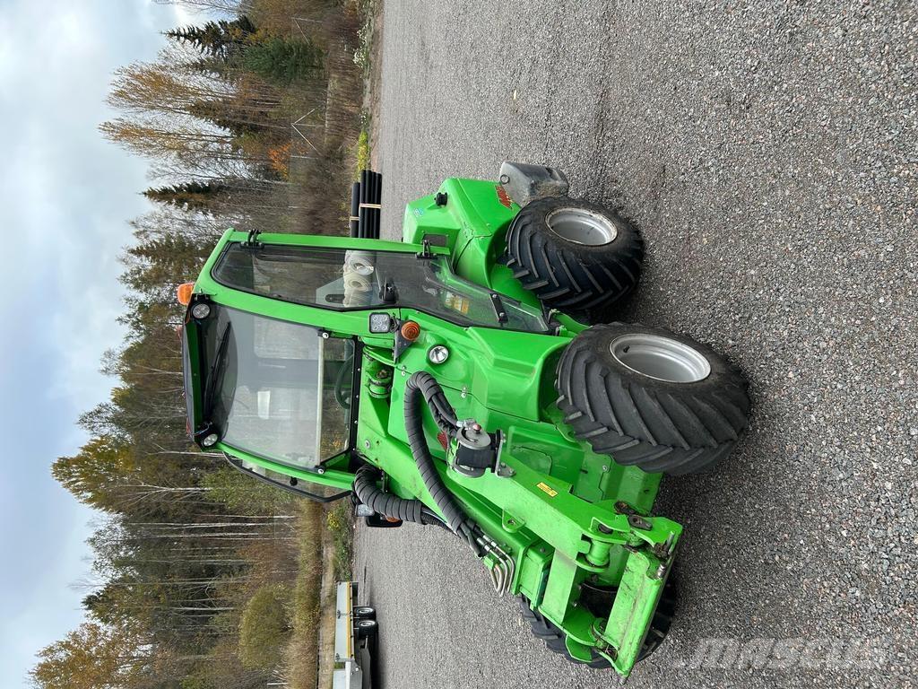 Avant 630 Carregadora multifunções