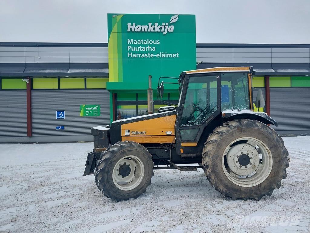 Valmet 665 Tratores Agrícolas usados