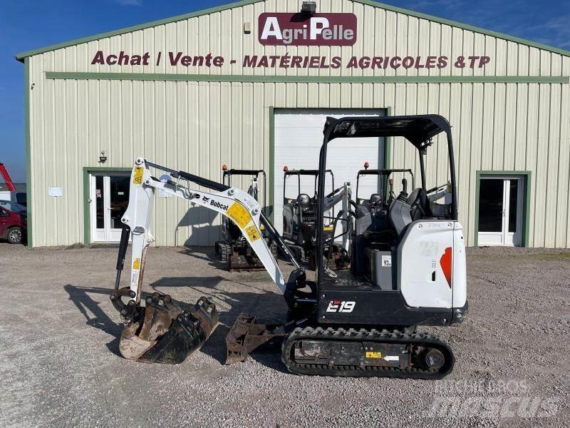 Bobcat E19 Miniescavadeiras