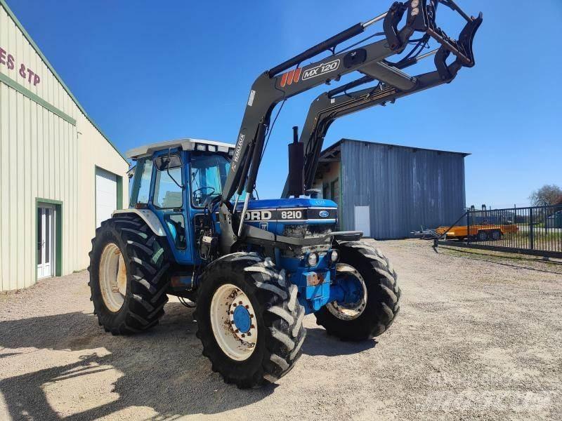 Ford 8210 Tratores Agrícolas usados