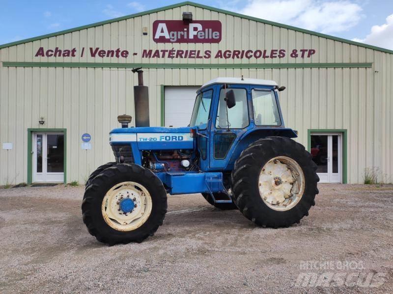 Ford TW20 Tratores Agrícolas usados