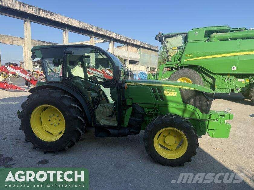 John Deere 5075 GL Tratores Agrícolas usados