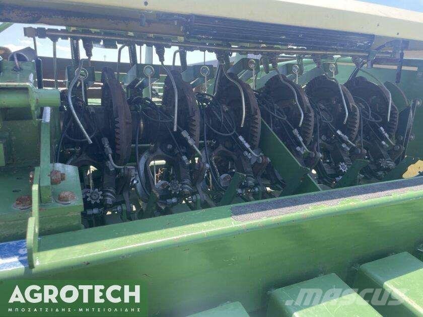 Krone 1270 Enfardadeira de rolos