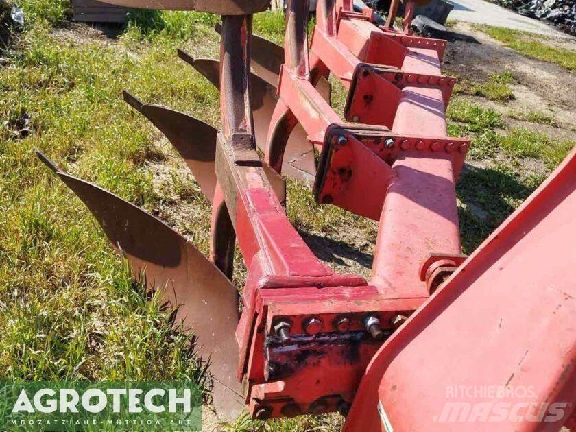 Kverneland 150 B Tratores Agrícolas usados