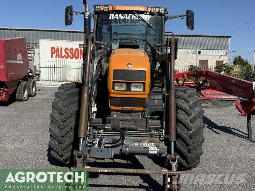 Renault Ares 620 RZ Tratores Agrícolas usados