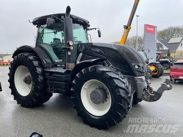 Valtra S374 Tratores Agrícolas usados