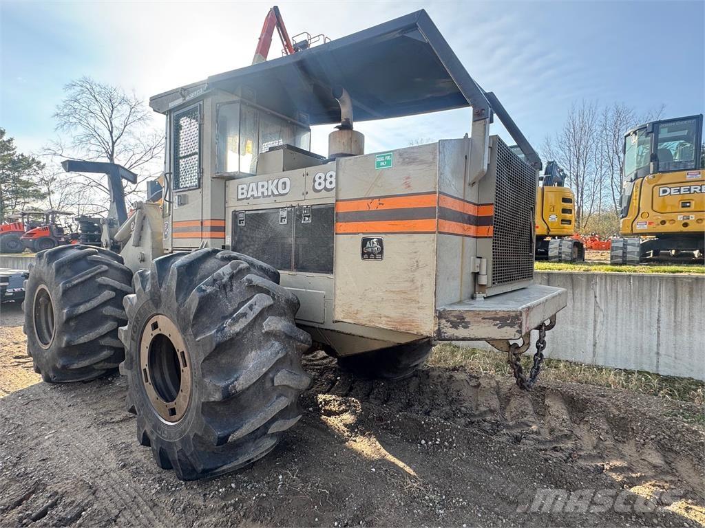  Barco 885 Maquinaria Florestal - Outros
