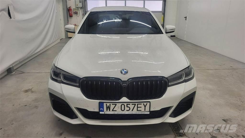 BMW 520 Automóvel