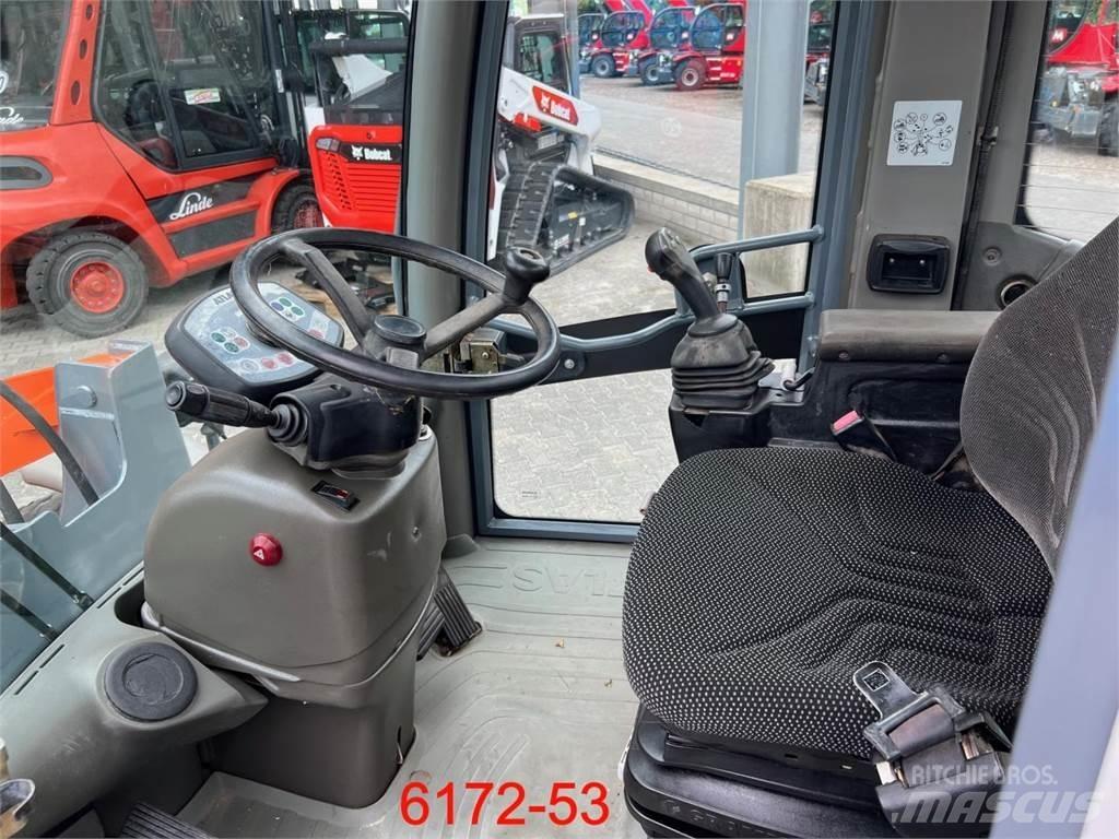 Atlas AR 65 Carregadeiras de rodas
