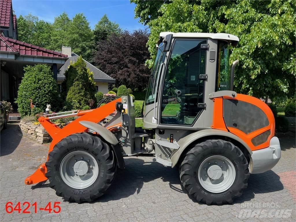 Atlas AR 65 e Carregadeiras de rodas