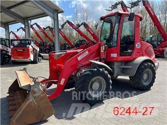 Atlas AR 80 Carregadeiras de rodas